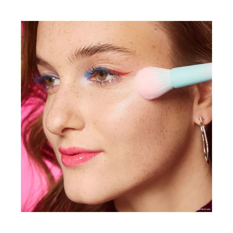 Brocha Iluminador Essence Harley Quinn - Essence en oferta outlet Colombia saldos a huevo