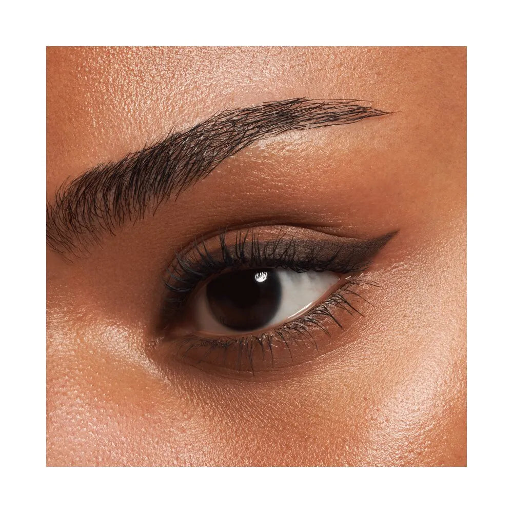Lápiz de Ojos Long Lasting Tono 02 Hot Chocolate- Essence en oferta outlet Colombia saldos a huevo