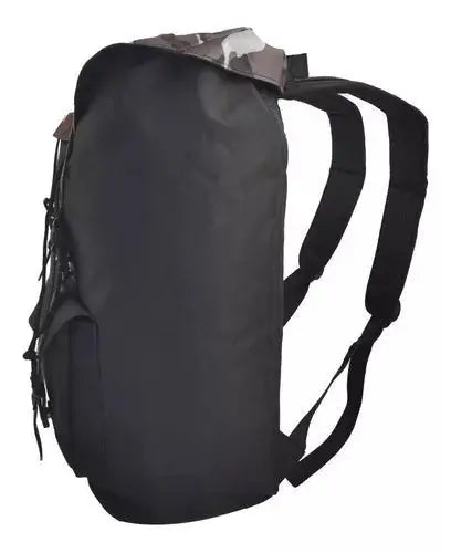 Mochila Para Mujer Negro Con Camuflado Basics en oferta outlet Colombia saldos a huevo