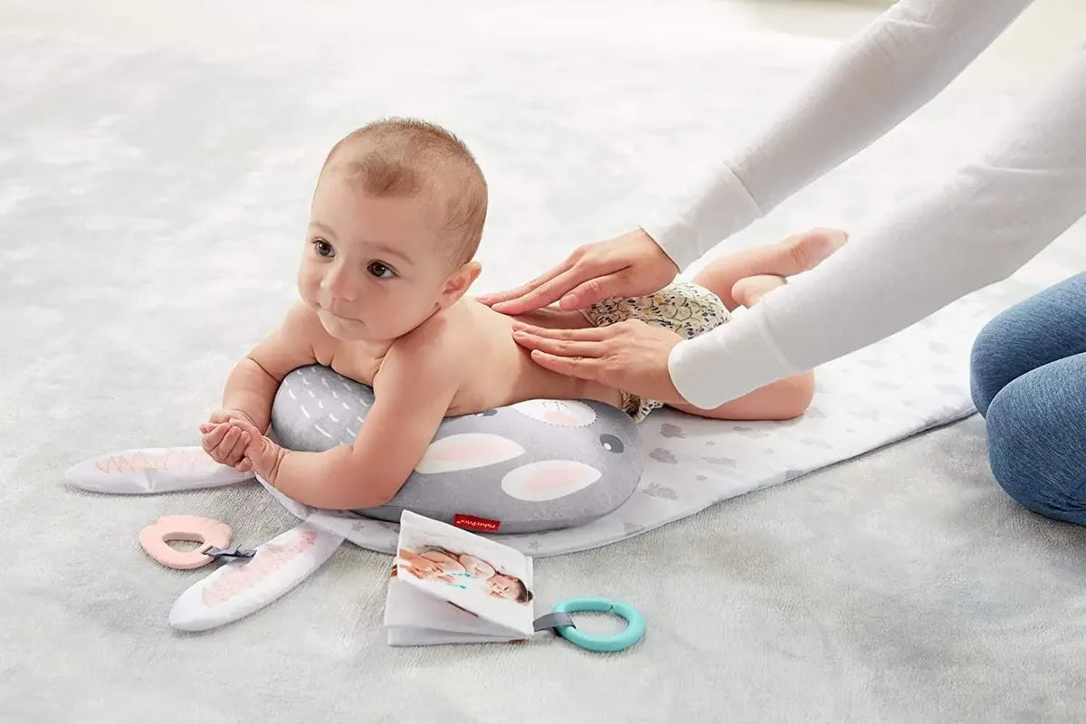 Set de Masaje y Estimulación Relajante Conejo – Fisher Price