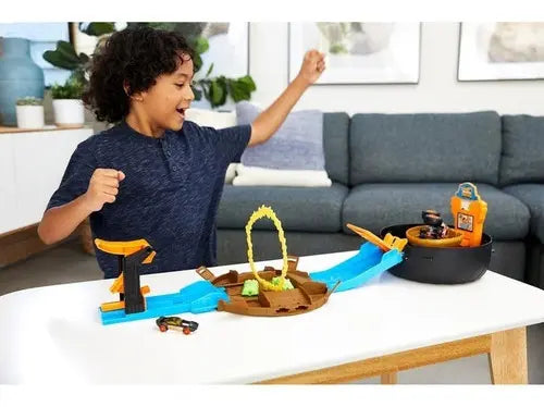 Hot Wheels Monster Trucks Llanta de Acrobacias - Mattel