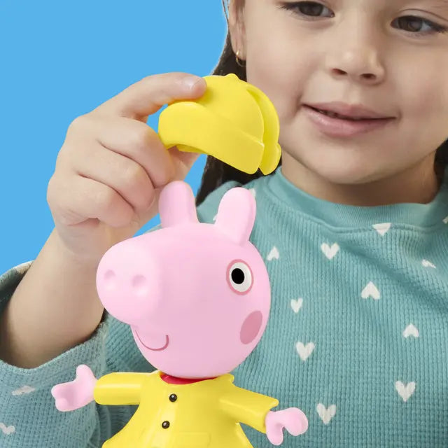 Muñeca Peppa Pig Estilos Divertidos Día de Lluvia - Hasbro