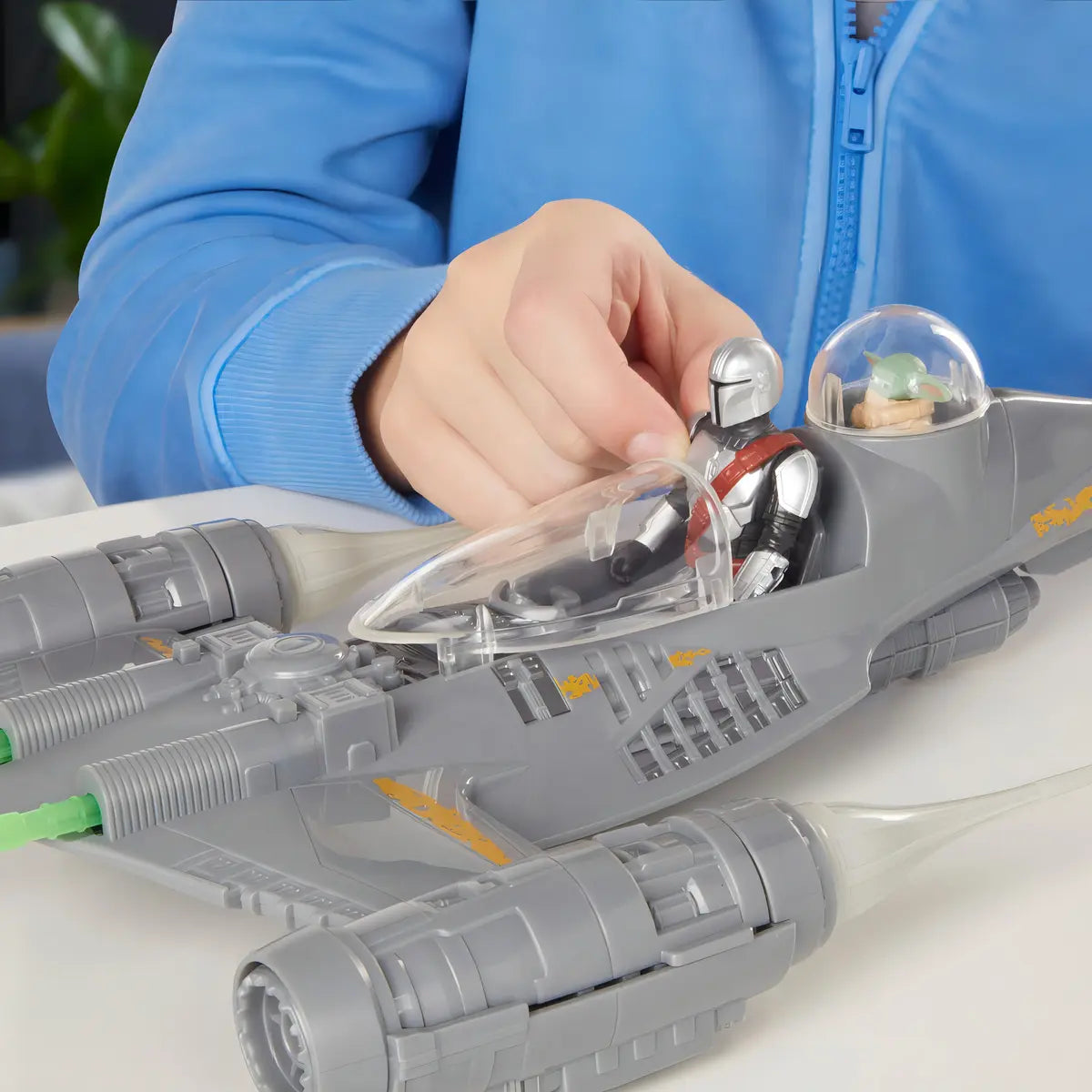 Star Wars Nave N-1 Starfighter con Mandalorian y Grogu – Hasbro