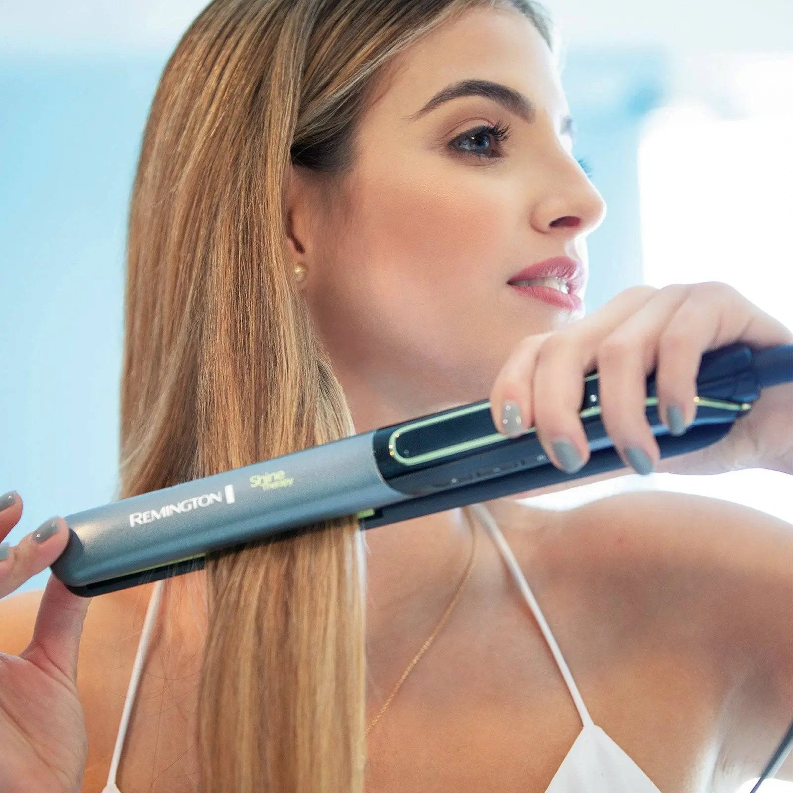 Plancha Alisadora Shine Therapy Aguacate y Macadamia S12A en Oferta en oferta outlet Colombia saldos a huevo