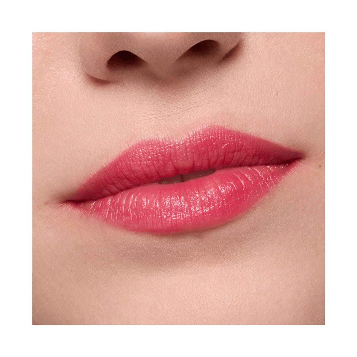 Labial Heart Core Tono 01 Crazy Cherry - Essence en oferta outlet Colombia saldos a huevo