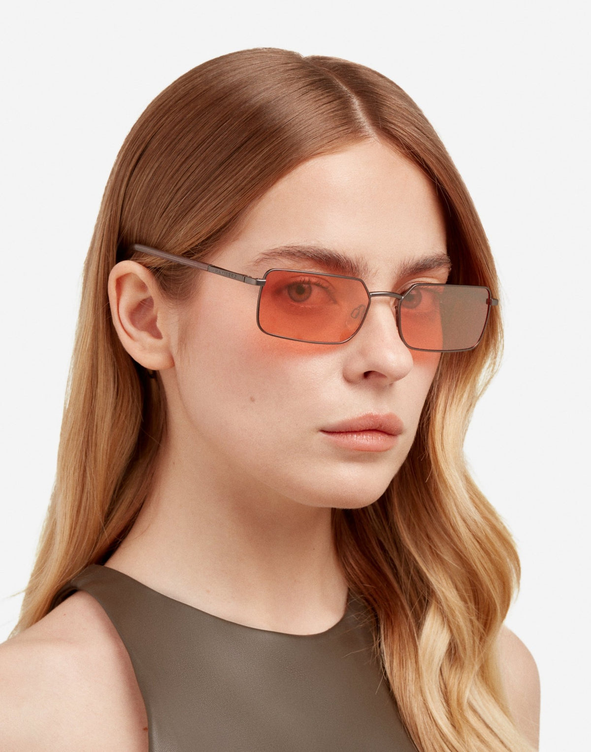 Gafas de Sol Hawkers Sour - Gun Metal Coral HSOR22GOM0 - Saldos A Huevo
