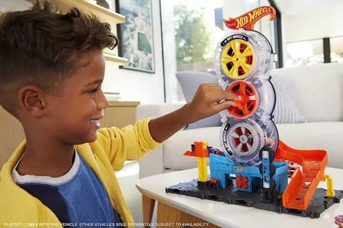 Pista Super Twist Tire Shop - Hot Wheels en oferta outlet Colombia saldos a huevo